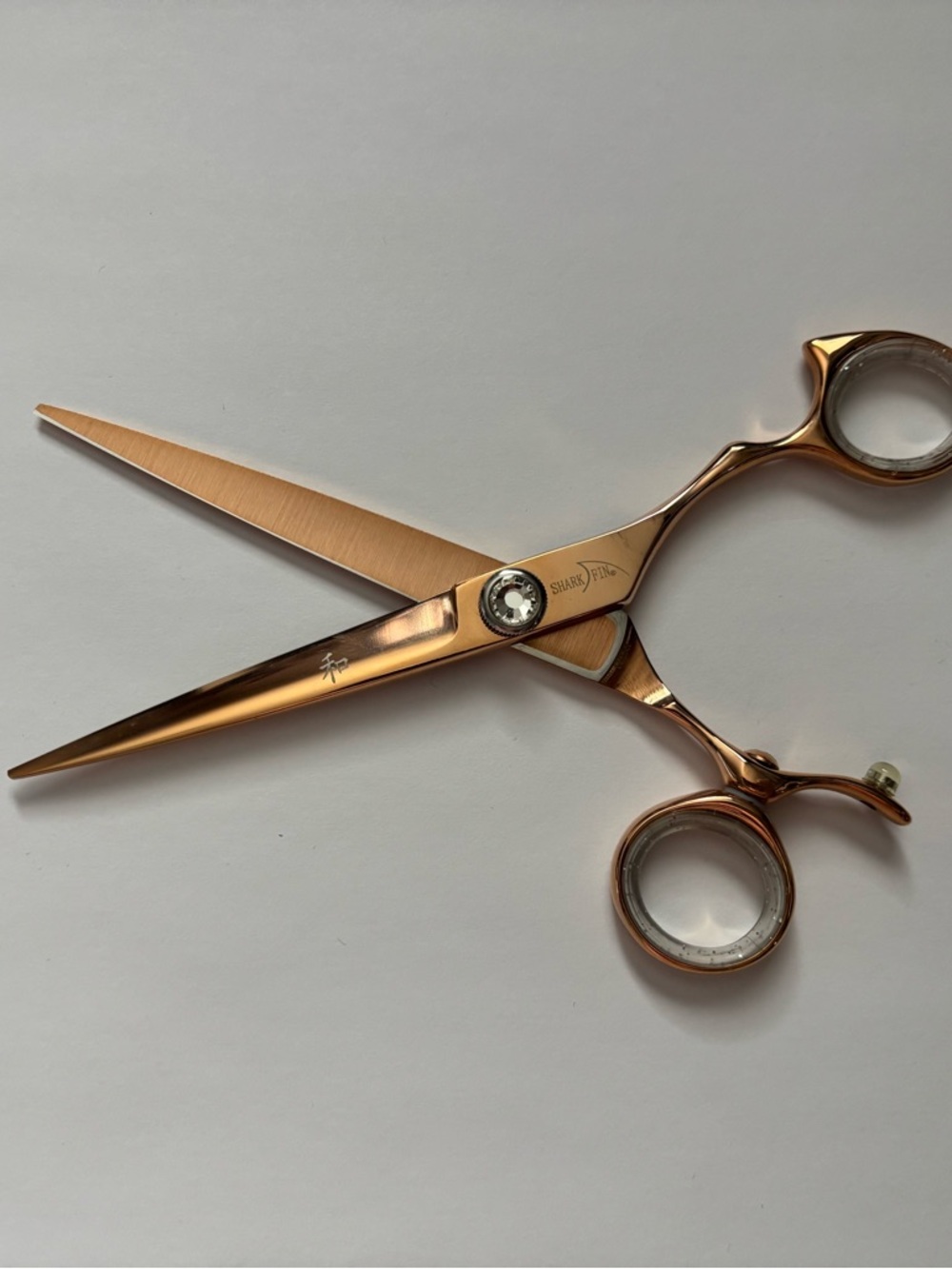 Shark Fin Rose Gold Swivel Professional Haircutting Shears 6.25”